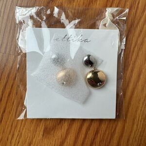 NEW Ettika Pebble Gold and Silver Earrings